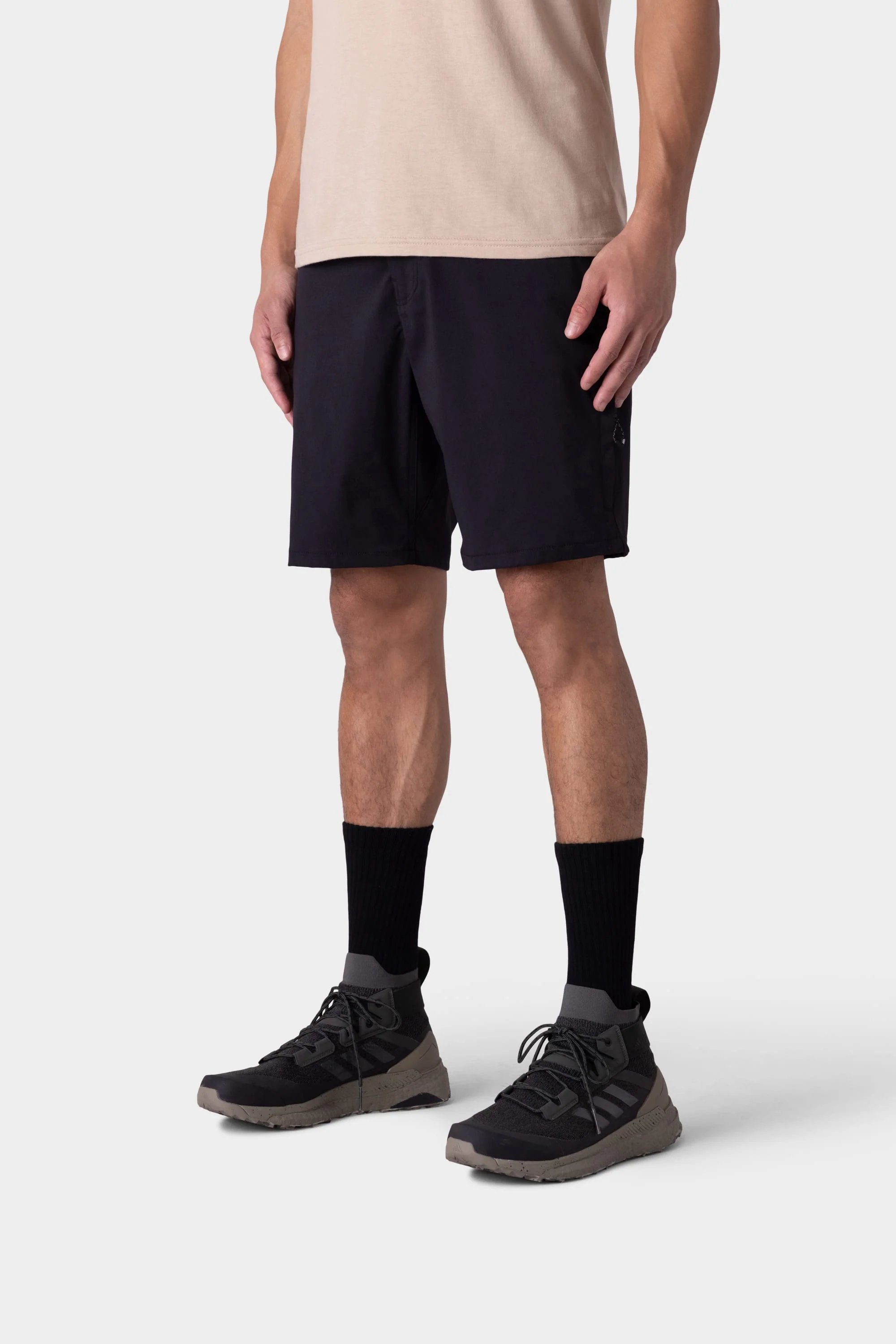 686 Everywhere Hybrid Short - Black - Image 4
