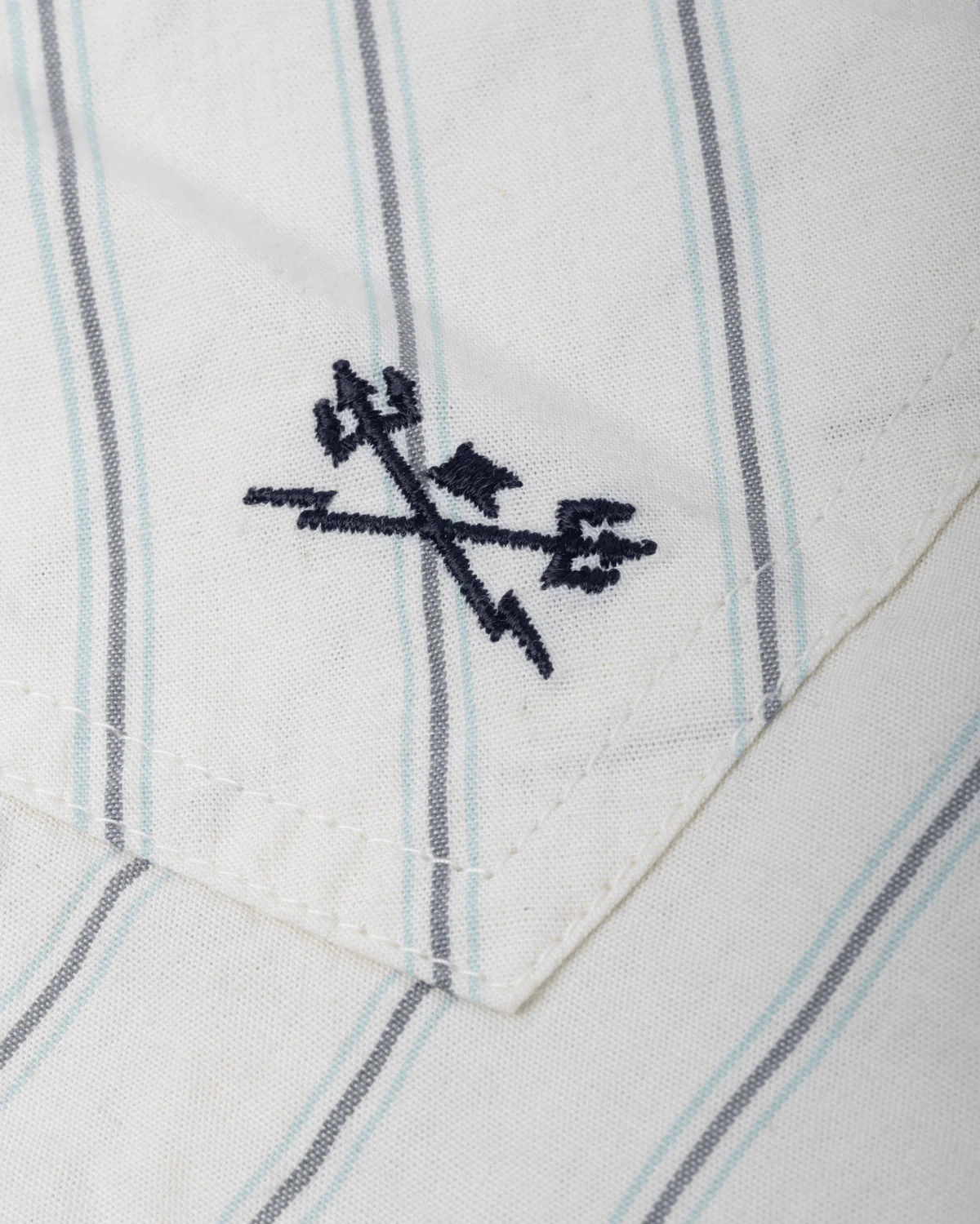 Dark Seas Kimbro Shirt - Light Grey - Image 4
