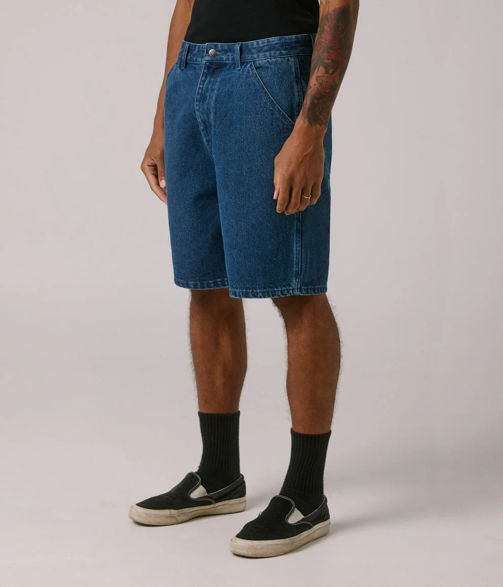 FORMER REYNOLDS 21' DENIM SHORT - DARK BLUE - Image 3