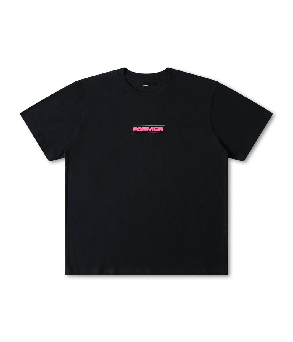FORMER THEATER T-SHIRT - BLACK