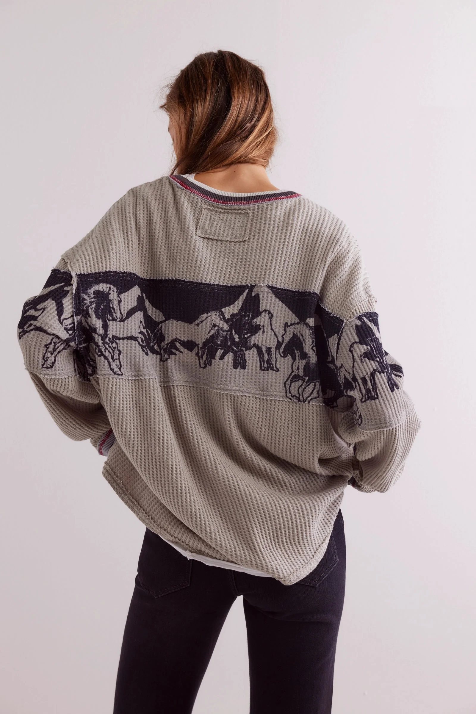 Free People Big Sky Graphic Tee - GREY - Image 2