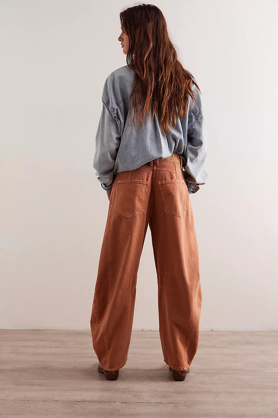 Free People We The Free Good Luck Mid-Rise Barrel Jeans - GINGER ROOT - Image 2