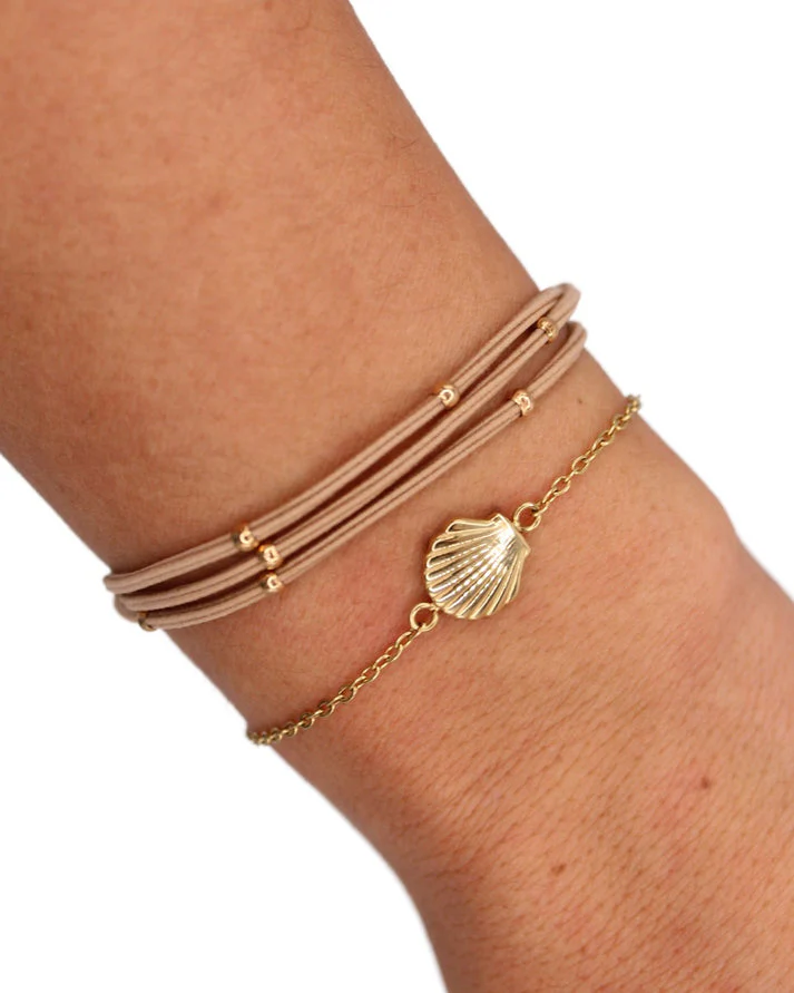 Gypsea Bands Treasures 14k Gold Sea Shell Bracelet Set - NA - Image 3