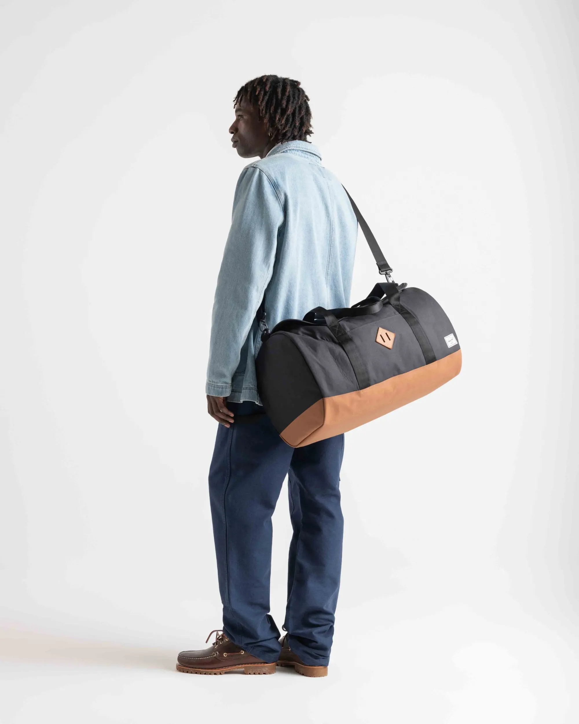 Herschel Supply Co. Herschel Heritage Duffle - Black/Saddle Brown - Image 4
