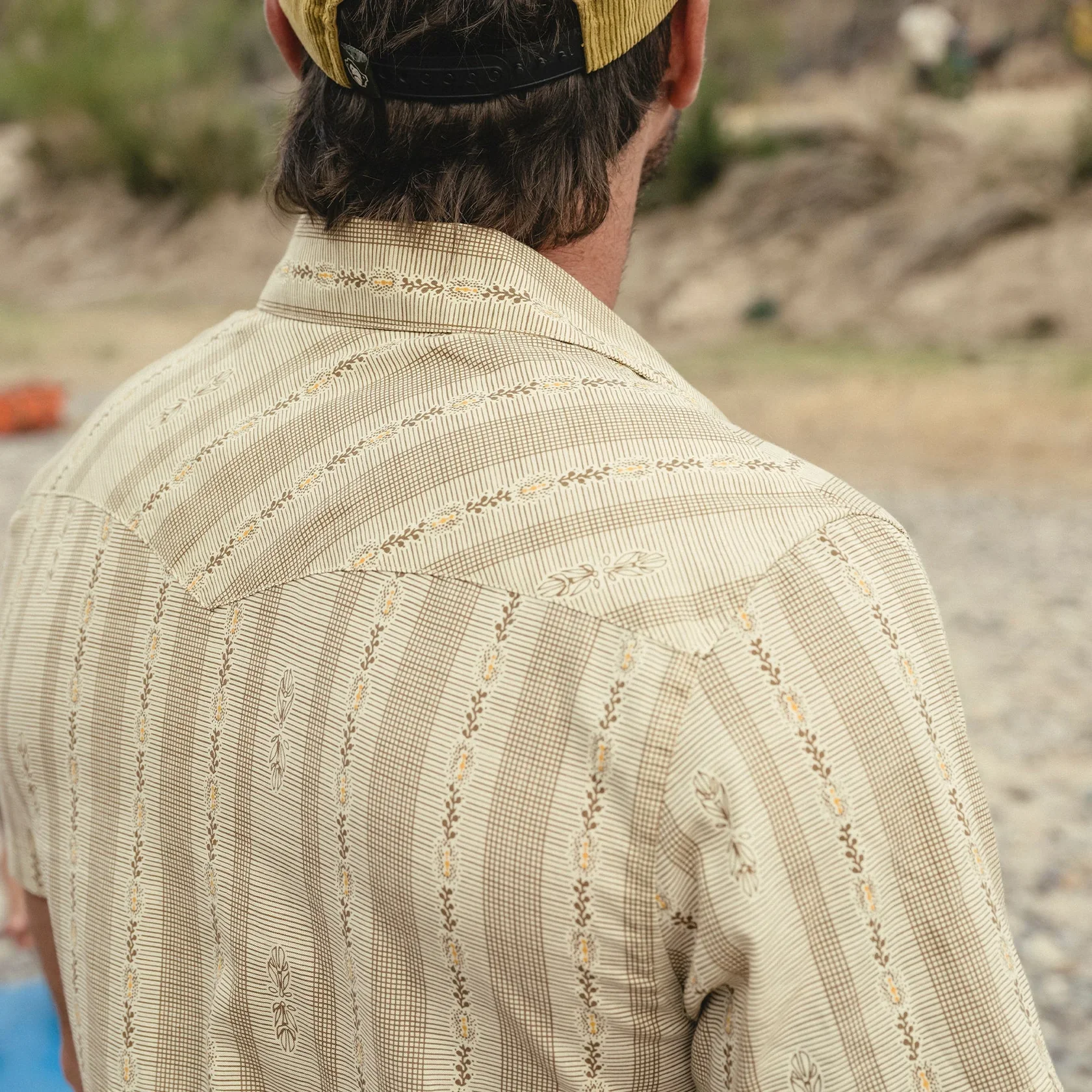 Howler Bros H Bar B Snapshirt - Prairie Garland: Dust - Image 7