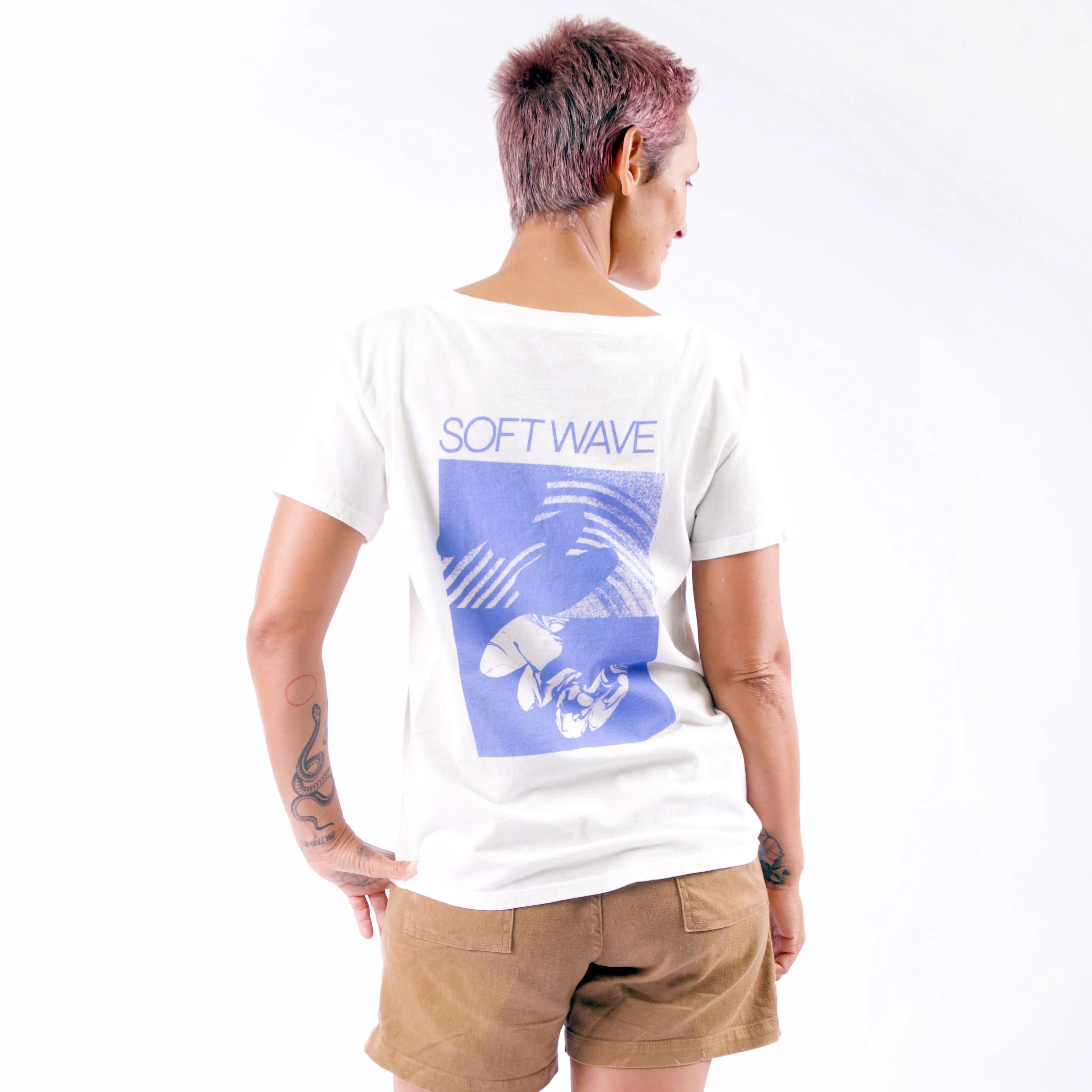KASSIA+SURF IDEAL x KASSIA SOFT WAVE SHORT SLEEVE SHIRT (PRE-SALE) - Image 2
