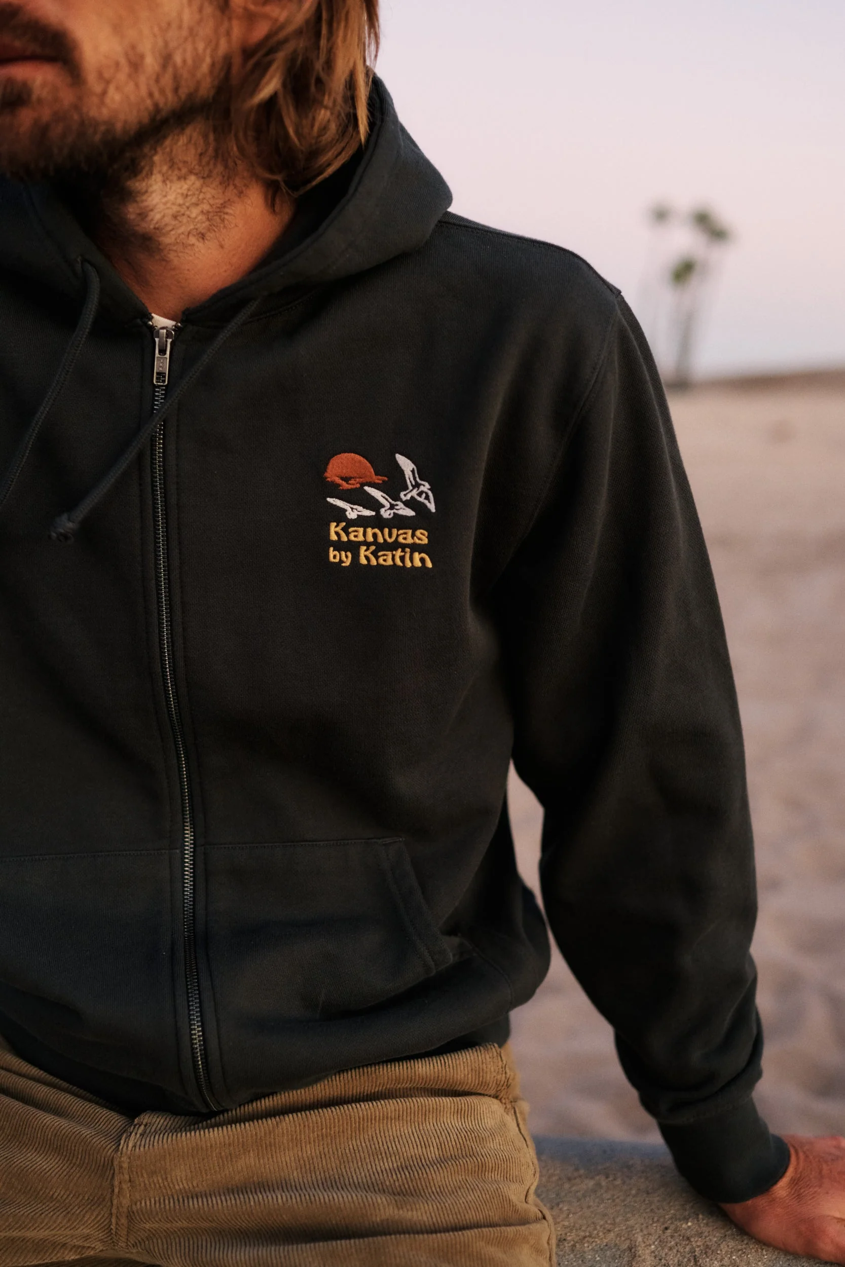 KATIN SUNSET EMBROIDERED ZIP HOODIE - BLACK WASH