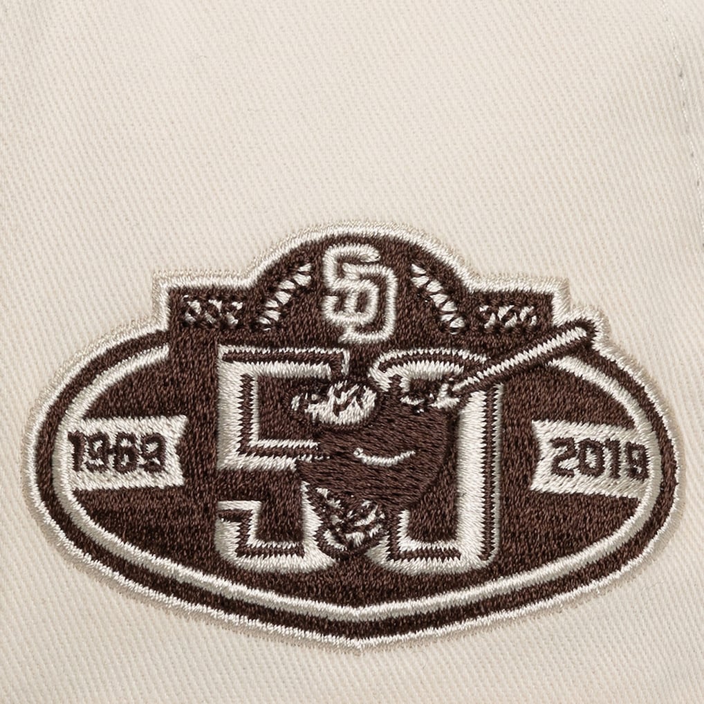 Mitchell & Ness San Diego Padres Cooperstown Fall Forduroy Pro Crown Snapback Hat - Off White - Image 3