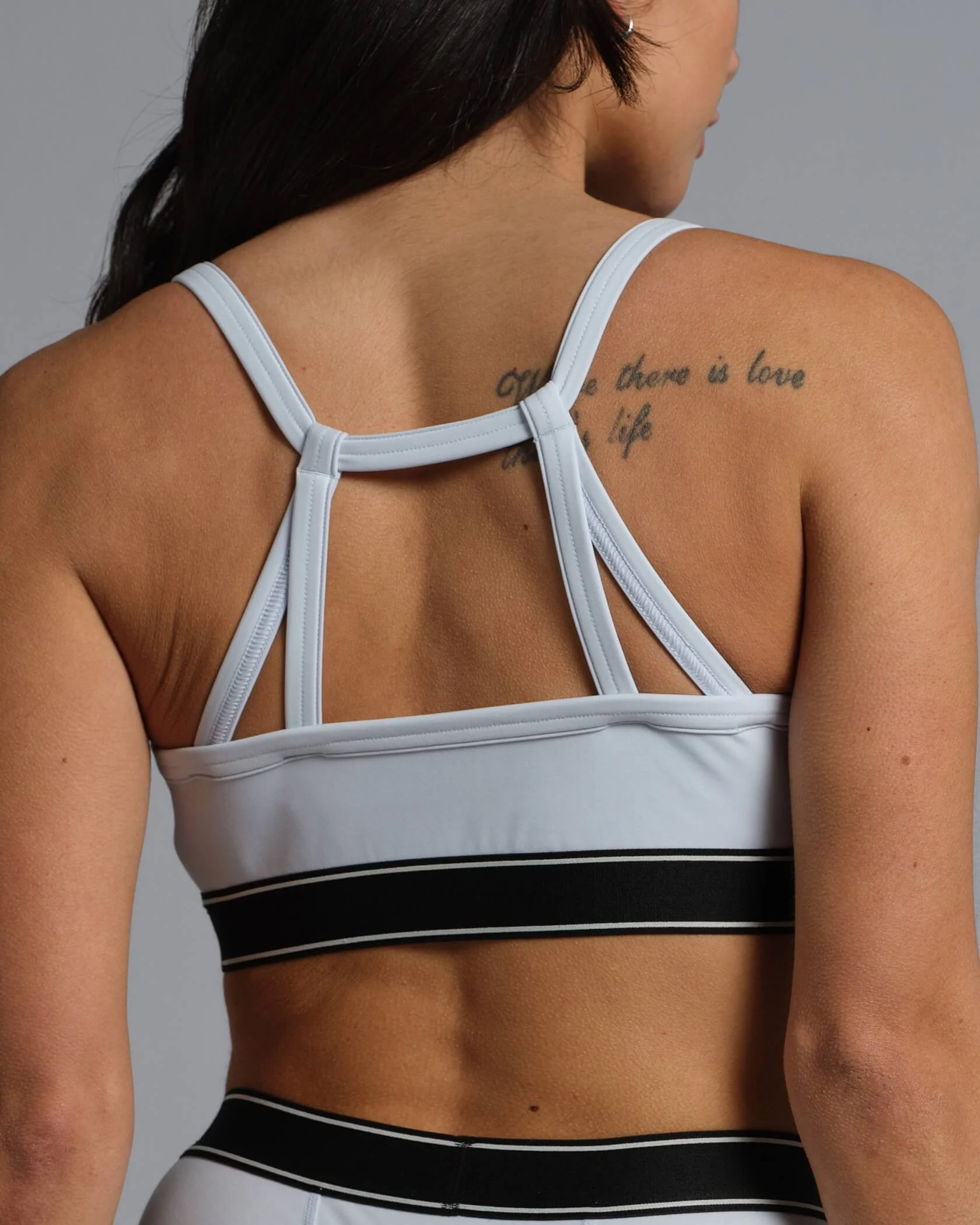 Municipal Women's Motivate Strappy Bra - ICE - Image 2