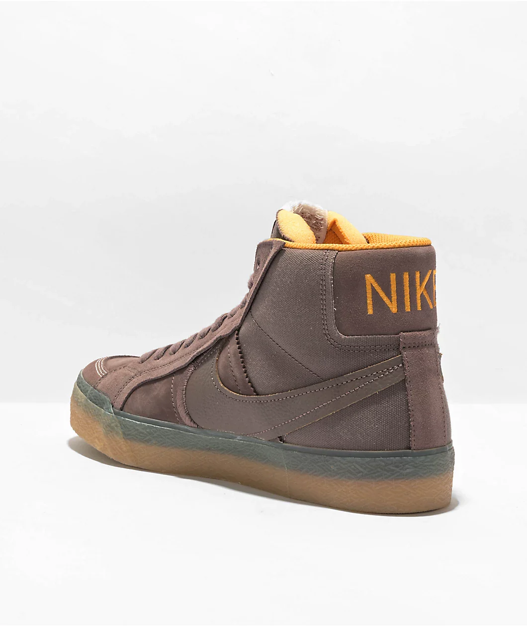 Nike SHOE SB ZOOM BLAZER MID PREMIUM - 200 PLUM ECLIPSE - Image 2