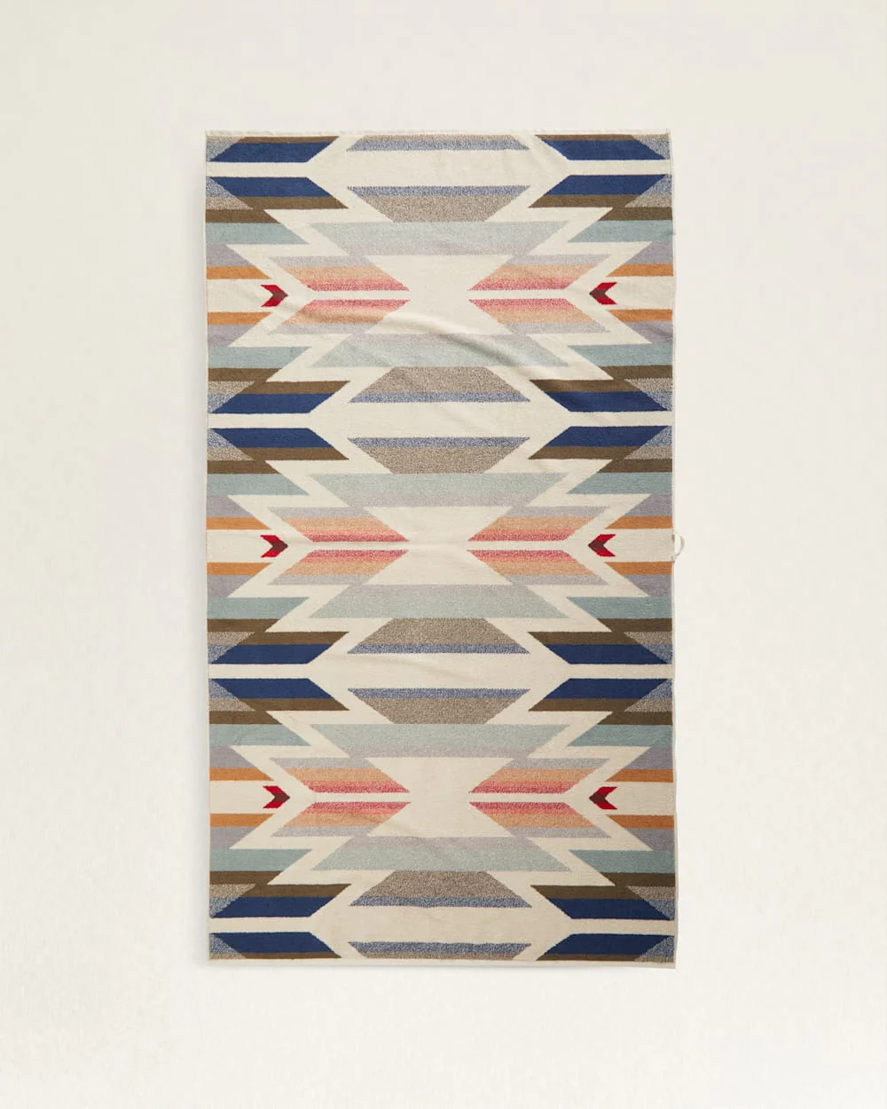 Pendleton SPA TOWEL - WYETH TRAIL - Image 2