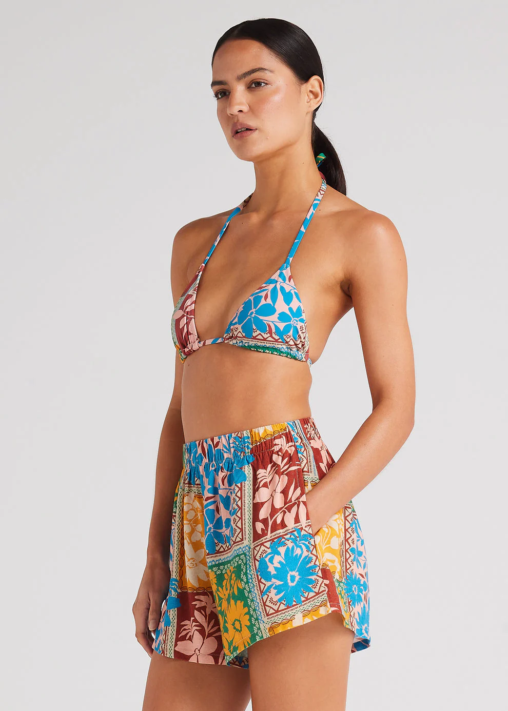 Poolside Paradiso Wildflower Slit Short - SUNSHINE - Image 2