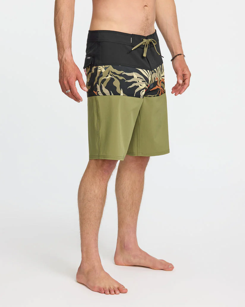Quiksilver Surfsilk Panel 20" Boardshorts - Aloe - Image 3
