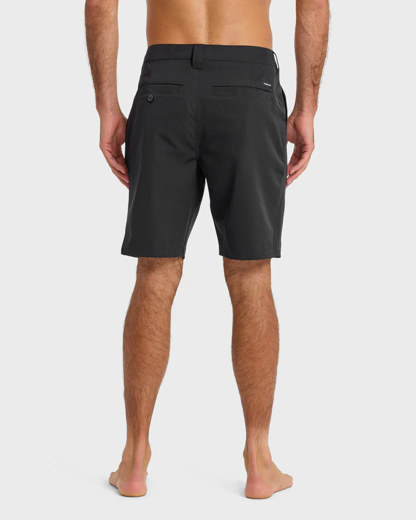 Quiksilver Union Amphibian 20" Hybrid Shorts - Black - Image 2