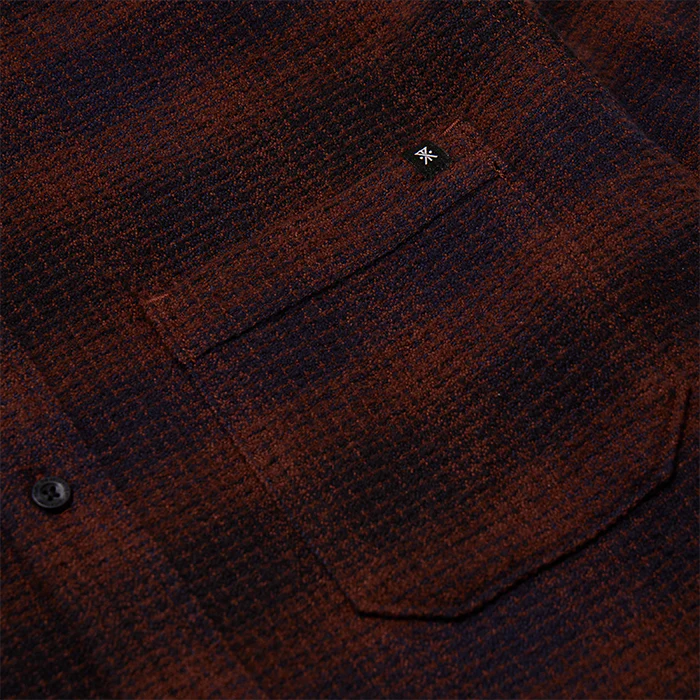 Roark Men's Crossroads Organic Cotton Flannel - Dark Navy - Image 4