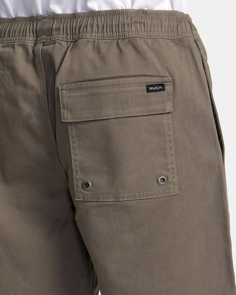 Rvca Escape Elastic Waist Walkshorts 17"” - Mushroom - Image 5