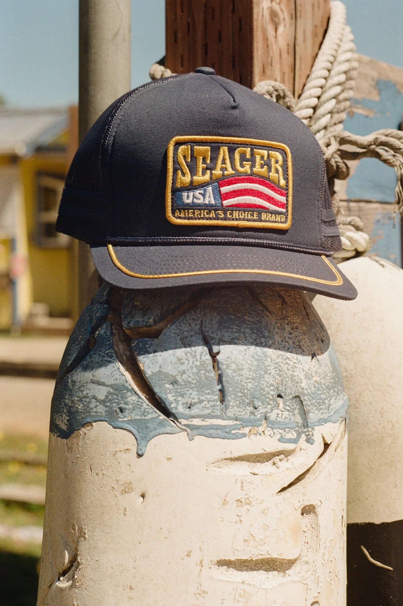 SEAGER America's Choice Trucker Snapback - NAVY