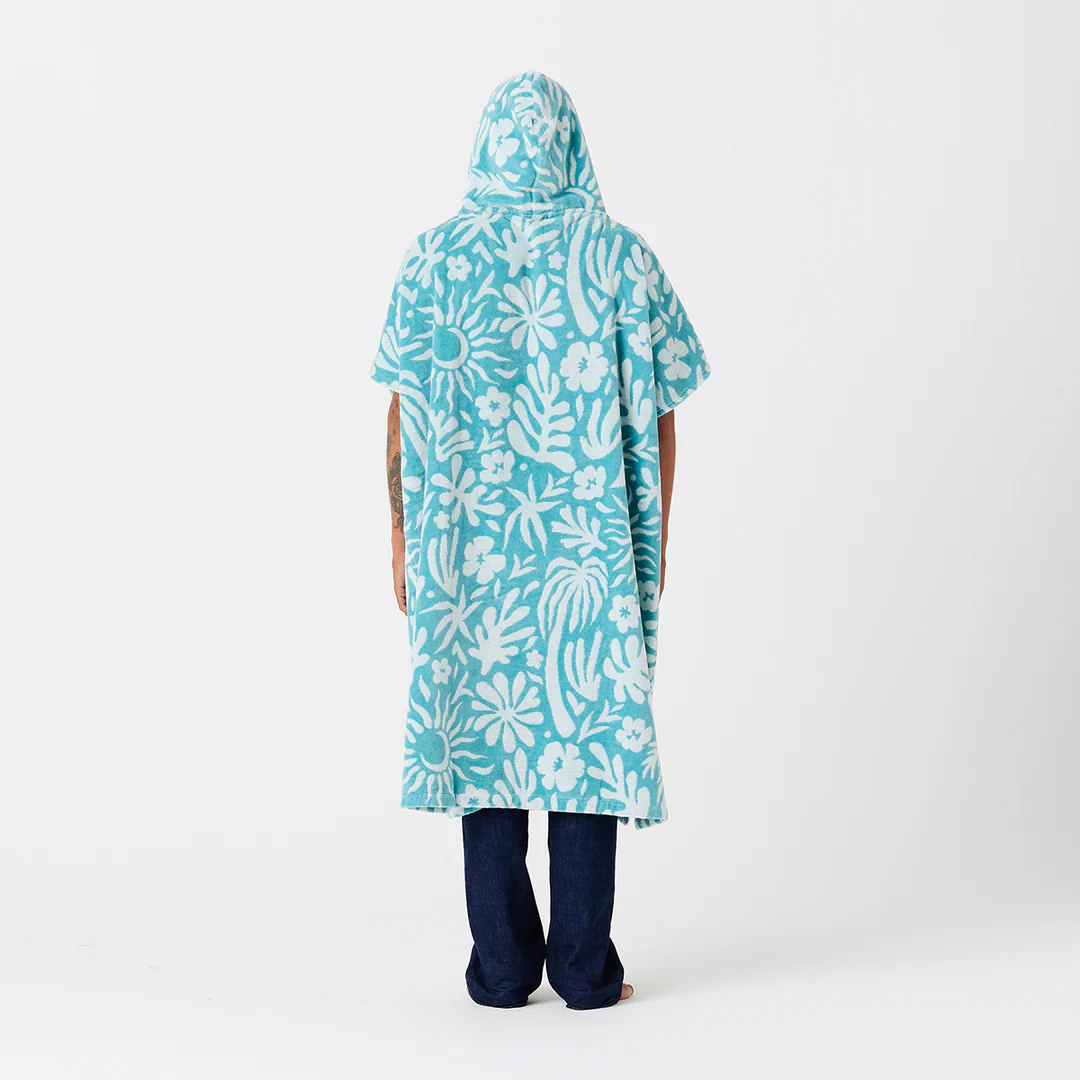 Slowtide Sunny Extra-Warm Poncho - Sky Blue - Image 4