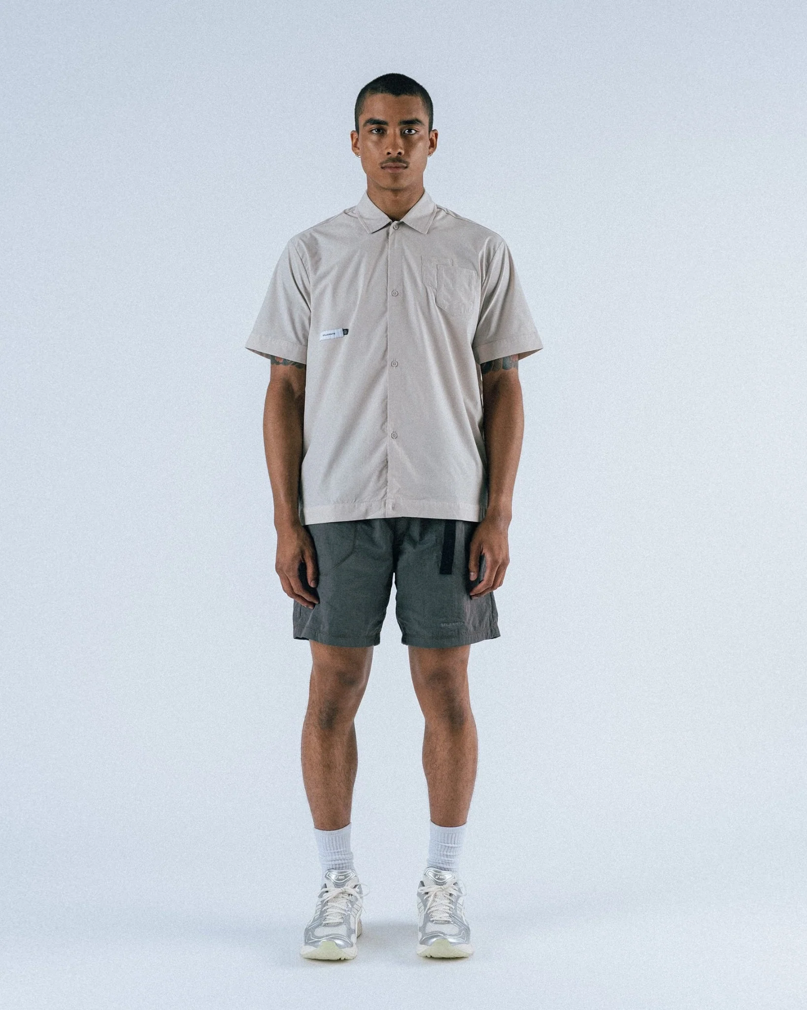 Students Golf Oxford Short Sleeve Poplin Button-Up Shirt - Desert - Image 2