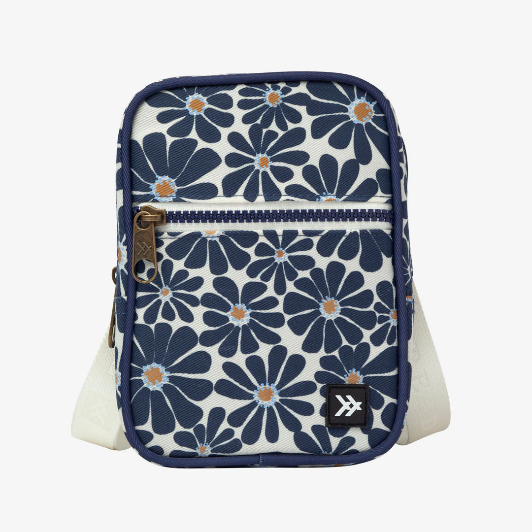 Thread Crossbody Bag - Emmeline Navy - Image 2