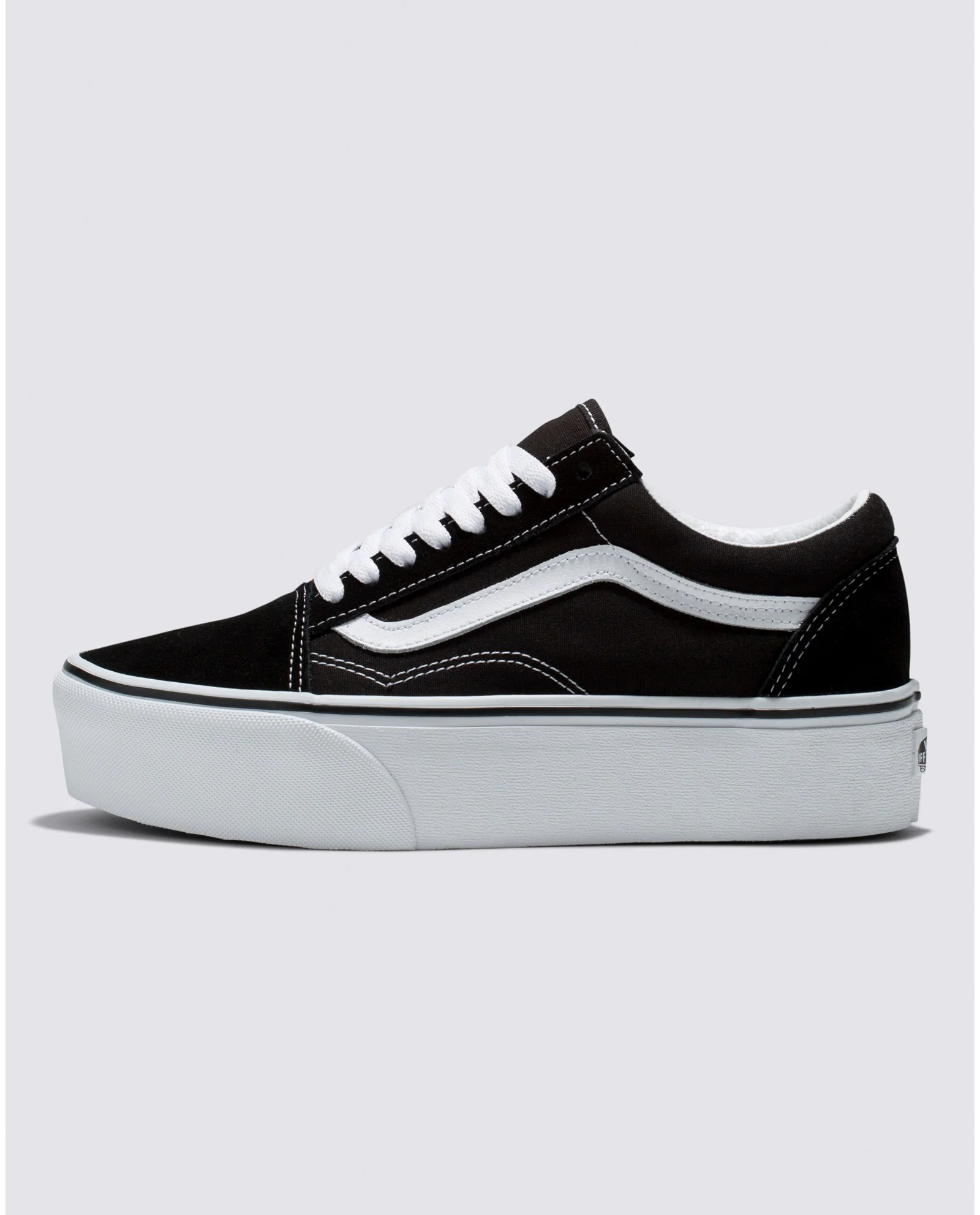 Vans Women's Old Skool Stackform Shoe - BLACK/TRUE WHITE 6BT
