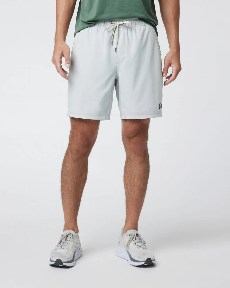 VUORI Kore Short - SKY GREY