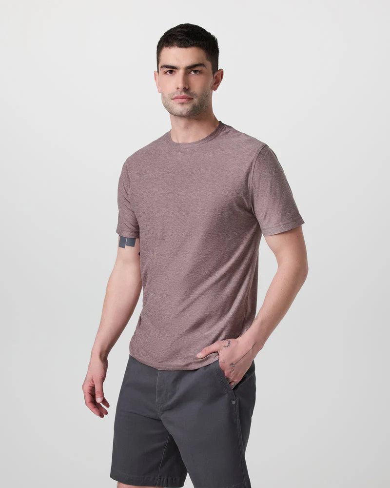 Vuori Strato Tech Tee - Dark Umber