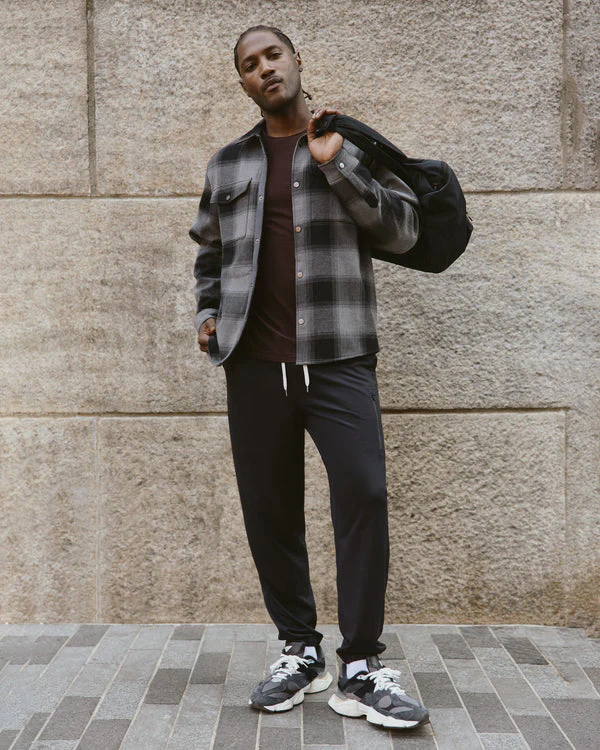 Vuori Sunday Performance Sweatpant - Black