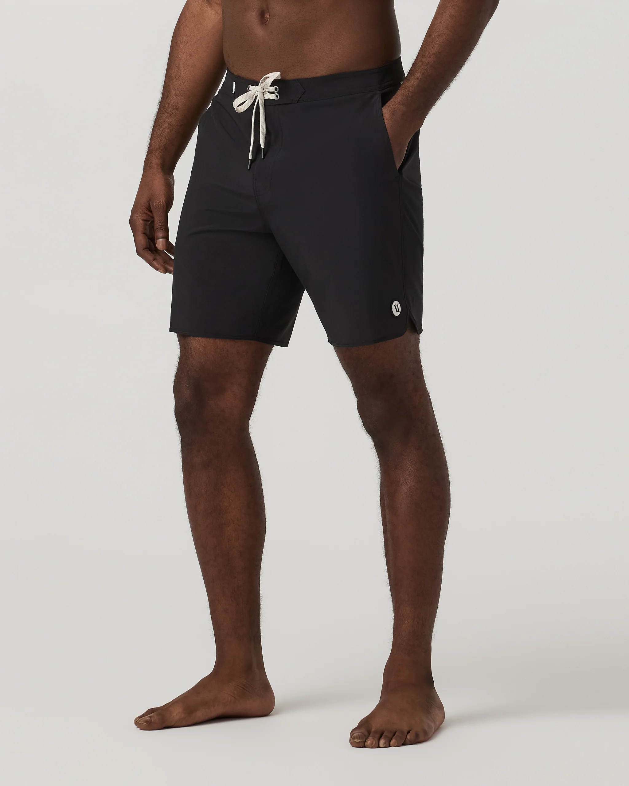 Vuori Men's Cruise Boardshort - Black Solid Waistband - Image 3