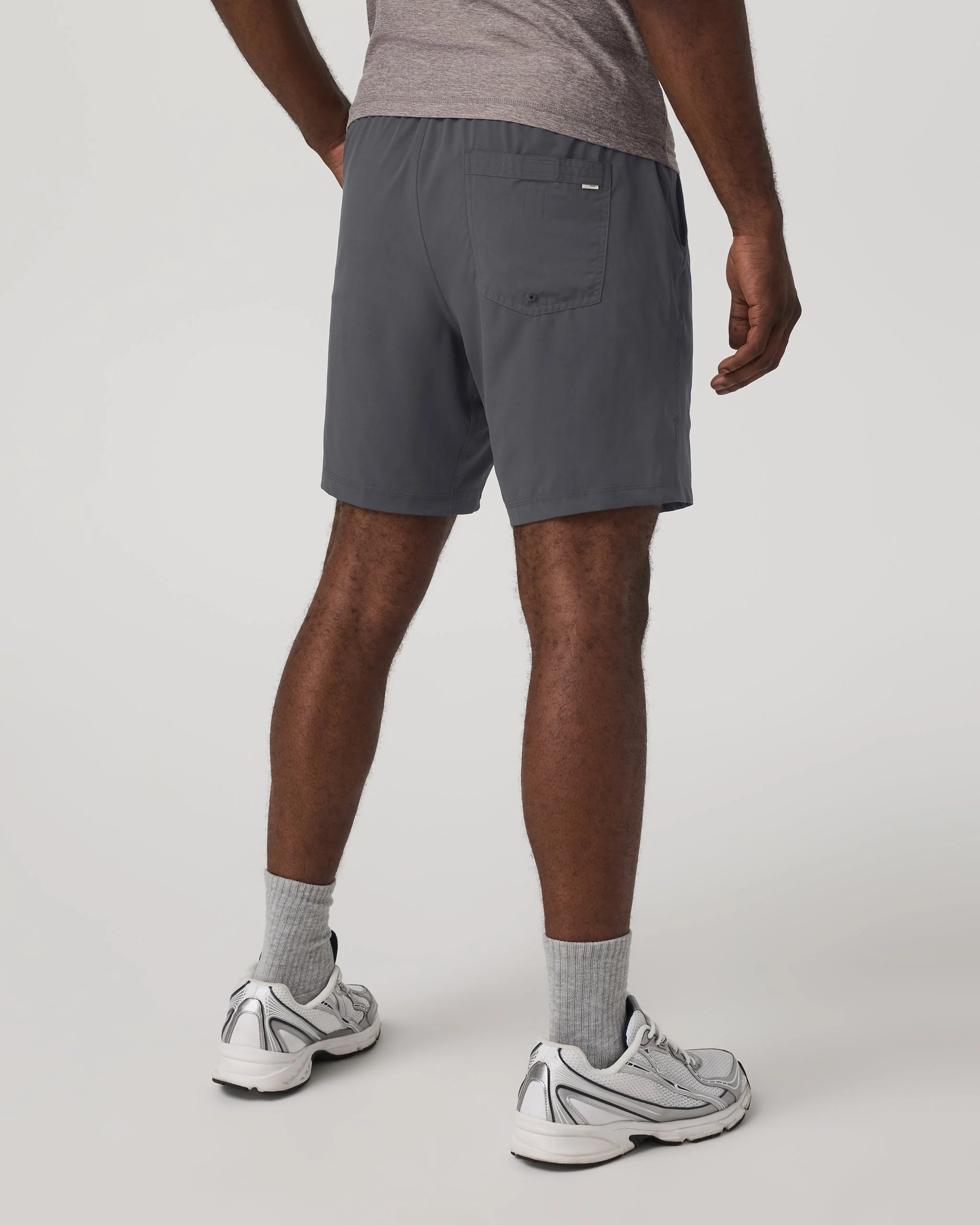 Vuori Men's Kore Short - Charcoal - Image 2