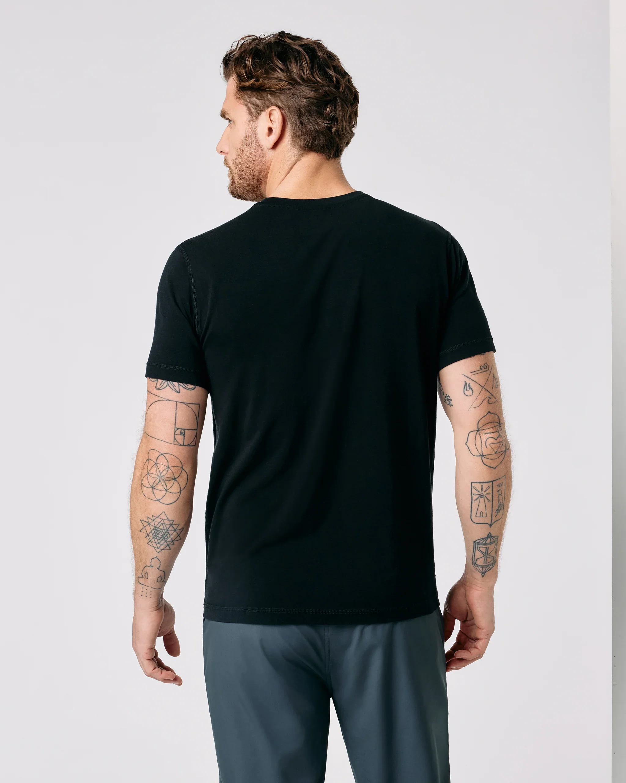 Vuori Men's Tuvalu Tee - Black - Image 3