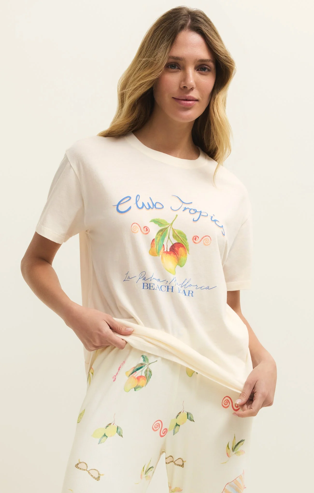 Z-Supply Women's Club Tropics Tee - Vanilla Ice